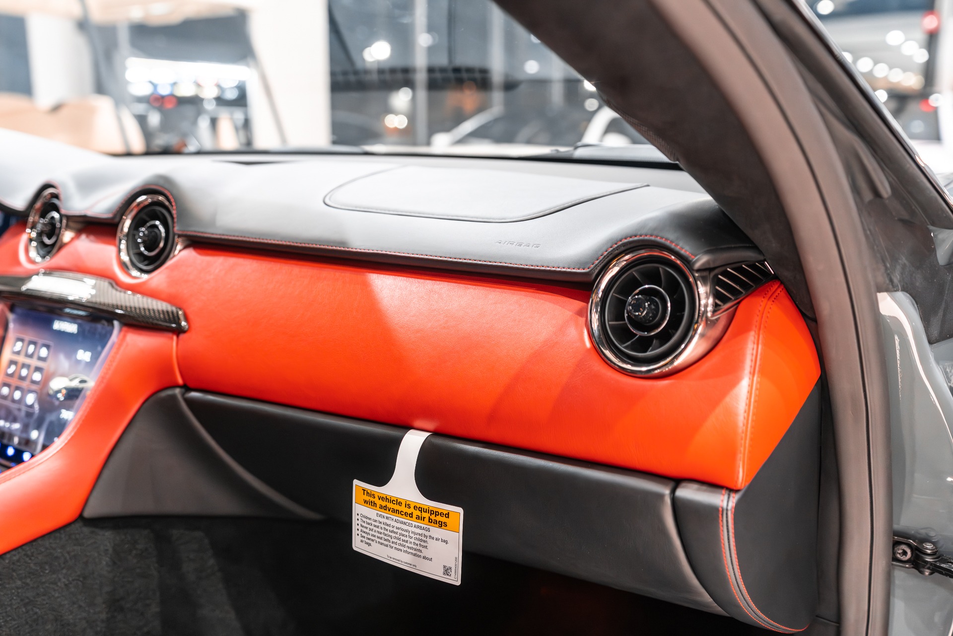 2025 KARMA REVERO - Image 29