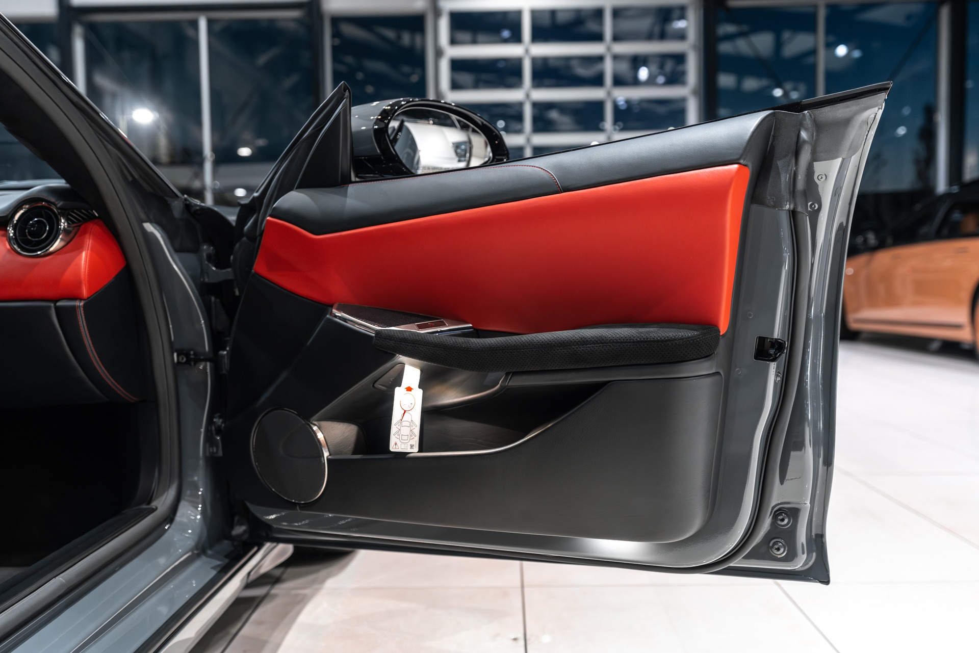 2025 KARMA REVERO - Image 37