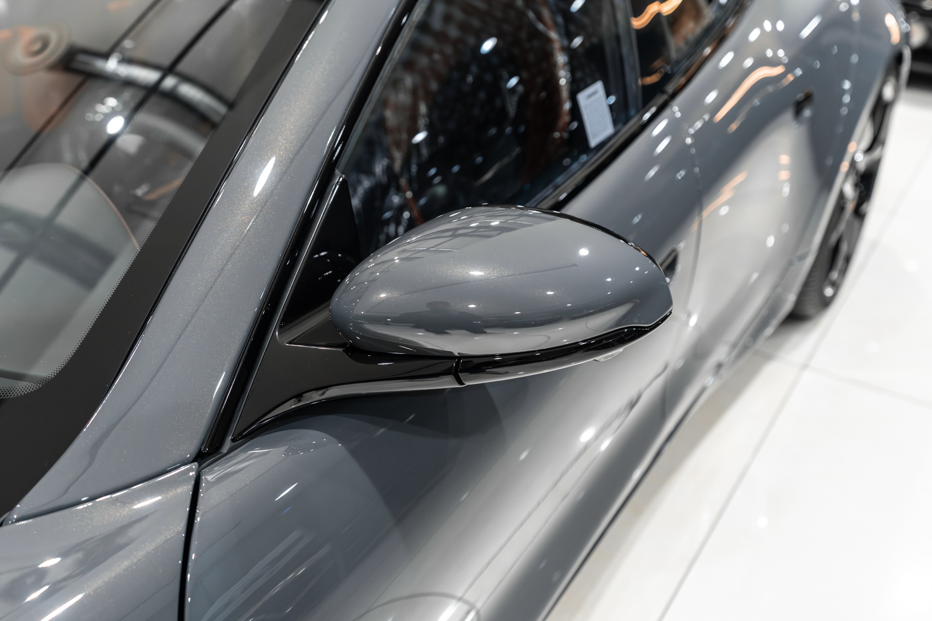 2025 KARMA REVERO - Image 48