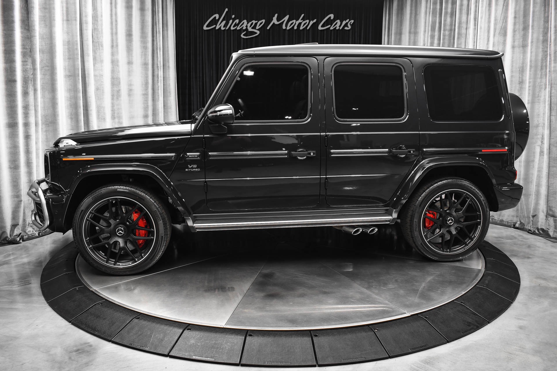 Used 2021 Mercedes-Benz G63 AMG Platinum Black Metallic! Exclusive Interior Package Plus! Carbon Fiber Trim for sale Sold at Chicago Motor Cars in West Chicago IL 60185 1