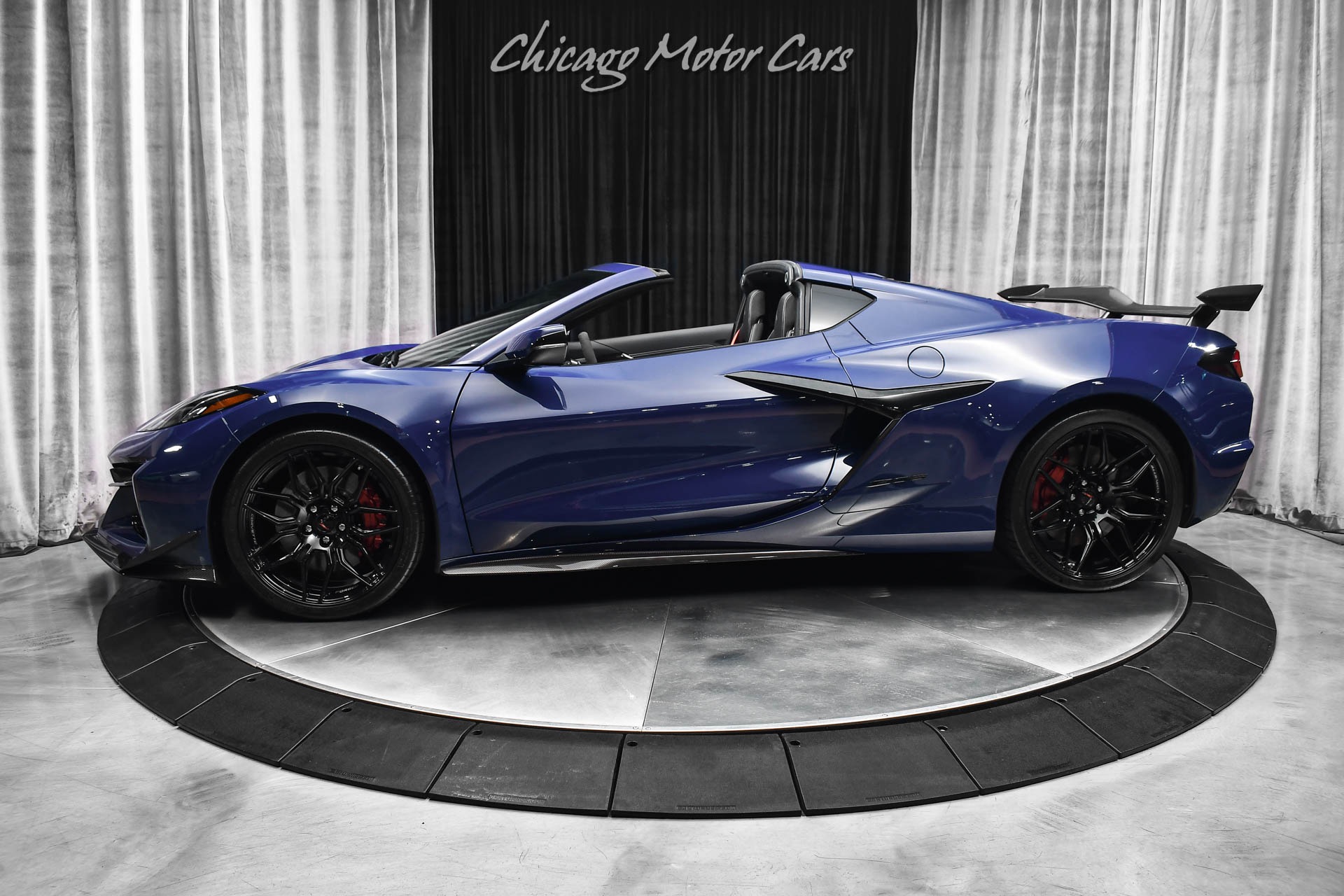 Used 2025 Chevrolet Corvette Z06 2LZ Coupe ONLY 900 Miles $14K+ Carbon Roof, Interior, & Aero Packages! for sale Sold at Chicago Motor Cars in West Chicago IL 60185 1
