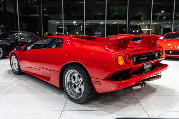 Used 1991 Lamborghini Diablo Coupe 5.7L V12! 5-Speed Manual ONLY 16k Miles! Collector Quality! for sale Sold at Chicago Motor Cars in West Chicago IL 60185 3