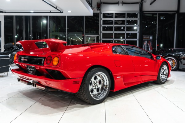 Used 1991 Lamborghini Diablo Coupe 5.7L V12! 5-Speed Manual ONLY 16k Miles! Collector Quality! for sale Sold at Chicago Motor Cars in West Chicago IL 60185 5