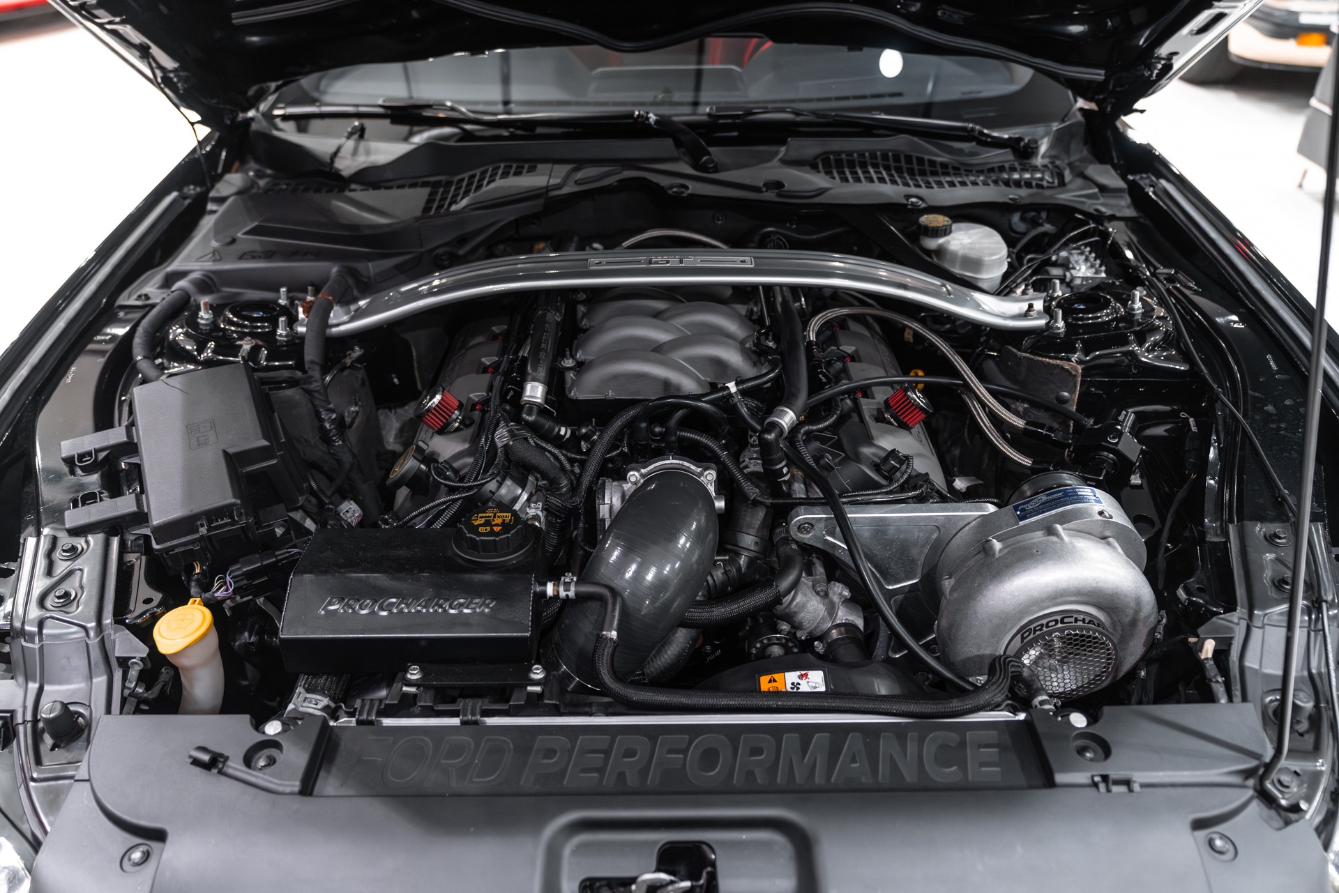 2015 FORD MUSTANG - Image 59