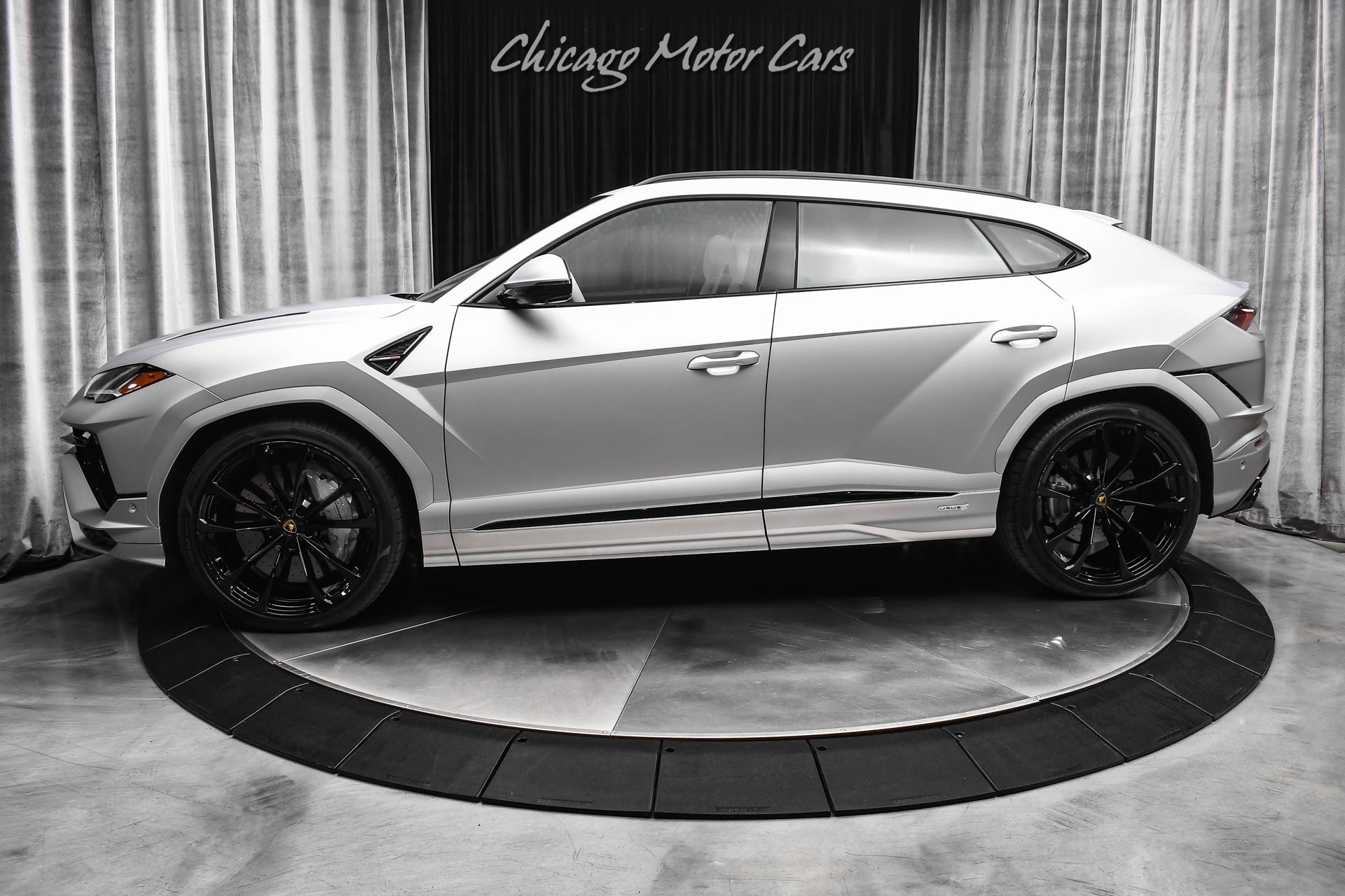 Used 2024 Lamborghini Urus S RARE Color Combo Ad Personam Paint B&O Sound 23 Wheels Pano Roof! for sale $264,500 at Chicago Motor Cars in West Chicago IL