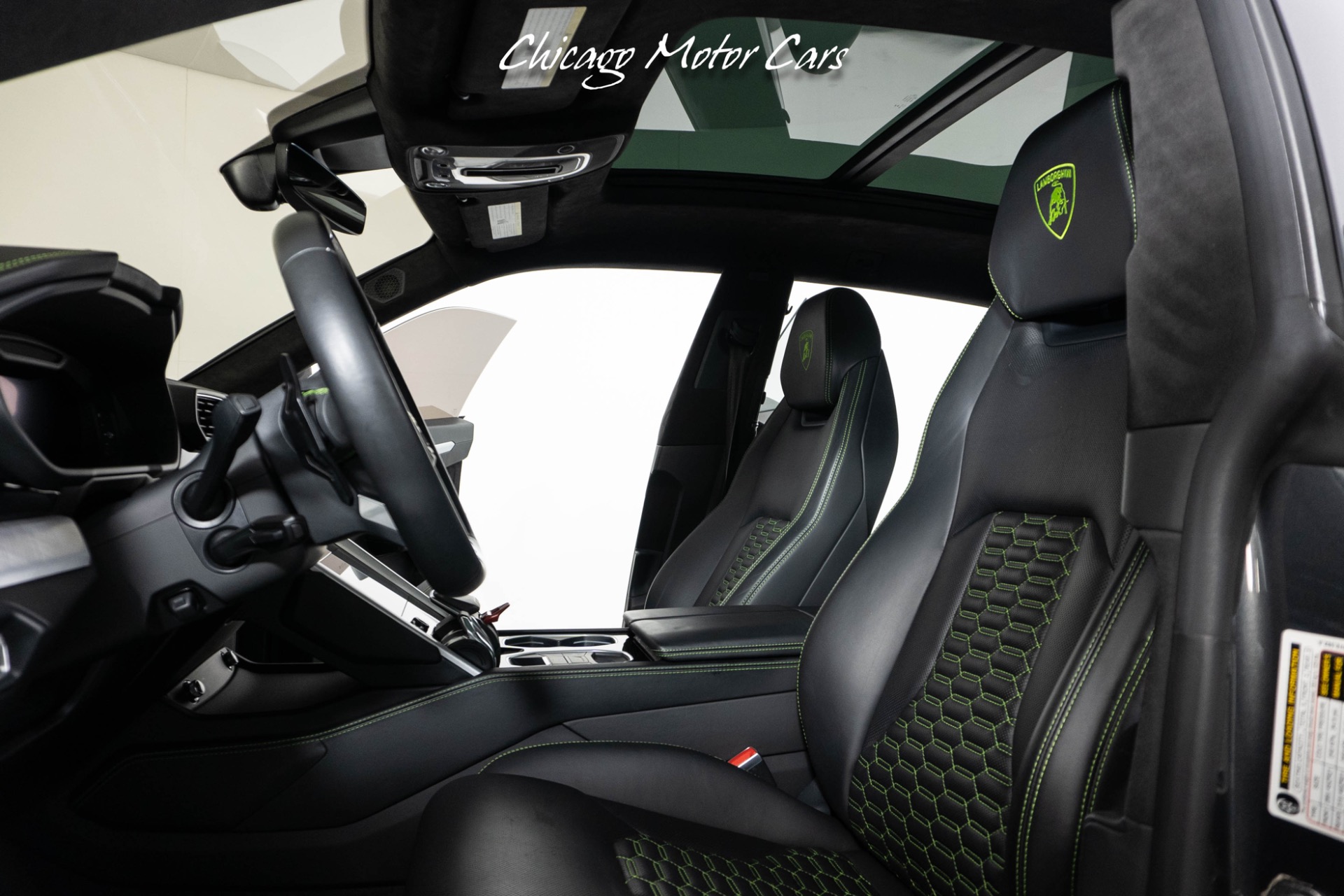 2019 LAMBORGHINI URUS - Image 21