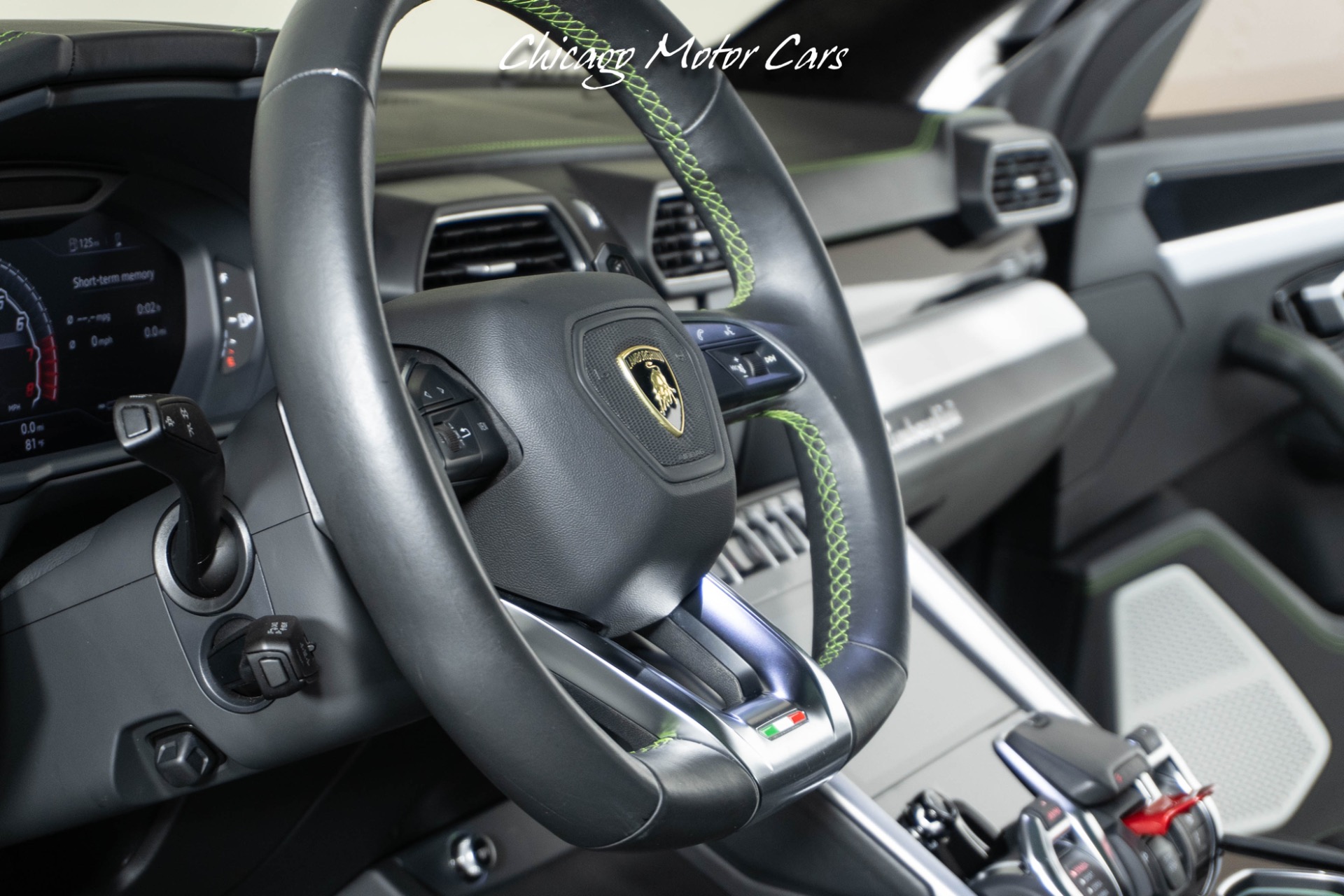 2019 LAMBORGHINI URUS - Image 24