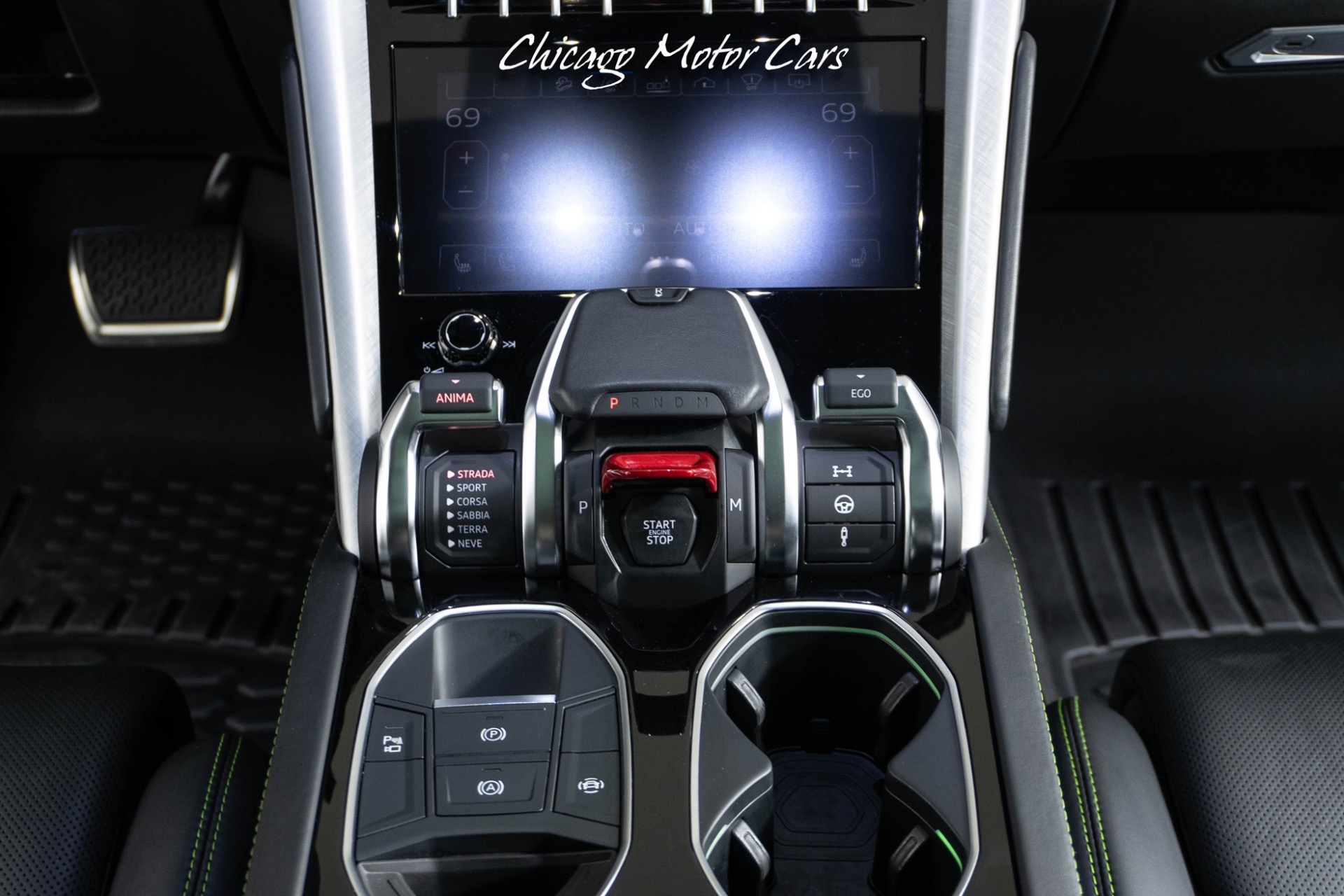 2019 LAMBORGHINI URUS - Image 36