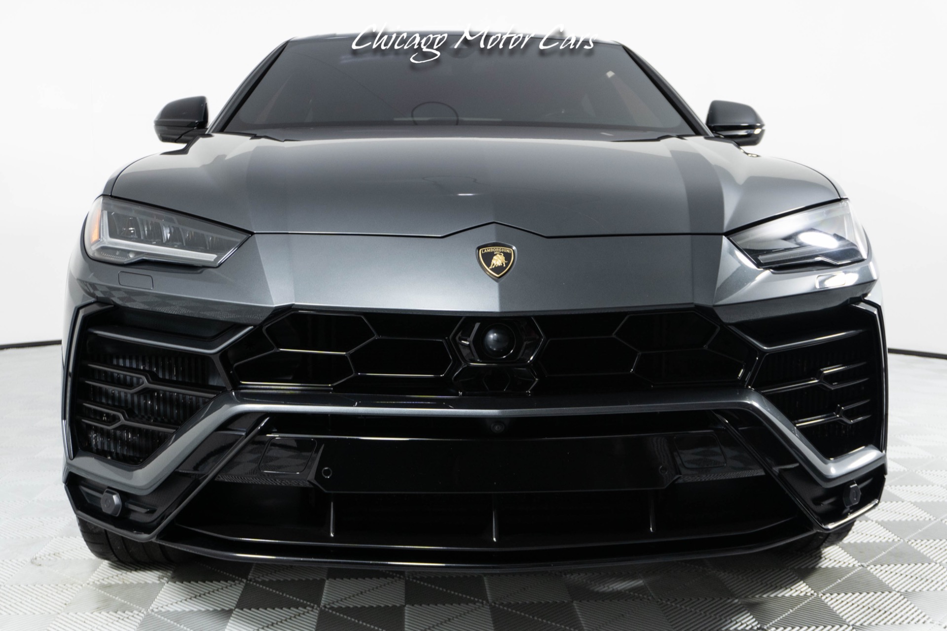 2019 LAMBORGHINI URUS - Image 6