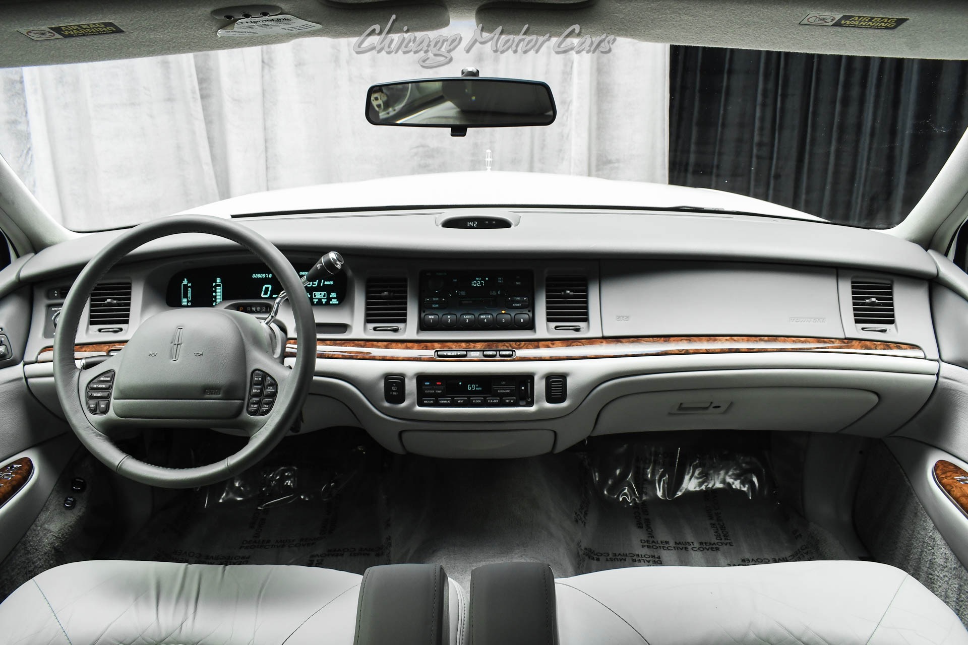 1997 LINCOLN TOWN CAR - Image 19