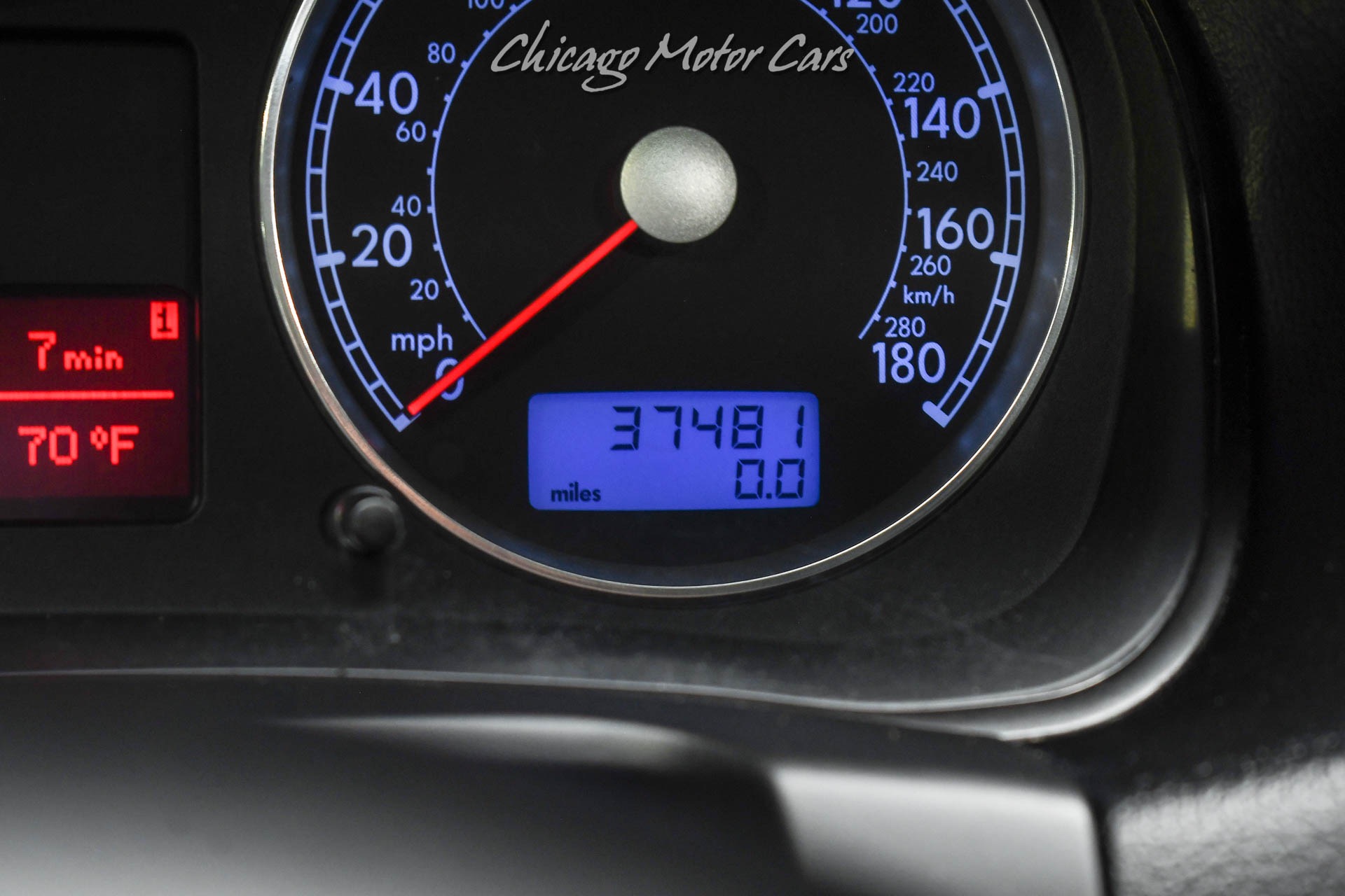 2004 VOLKSWAGEN R32 - Image 11