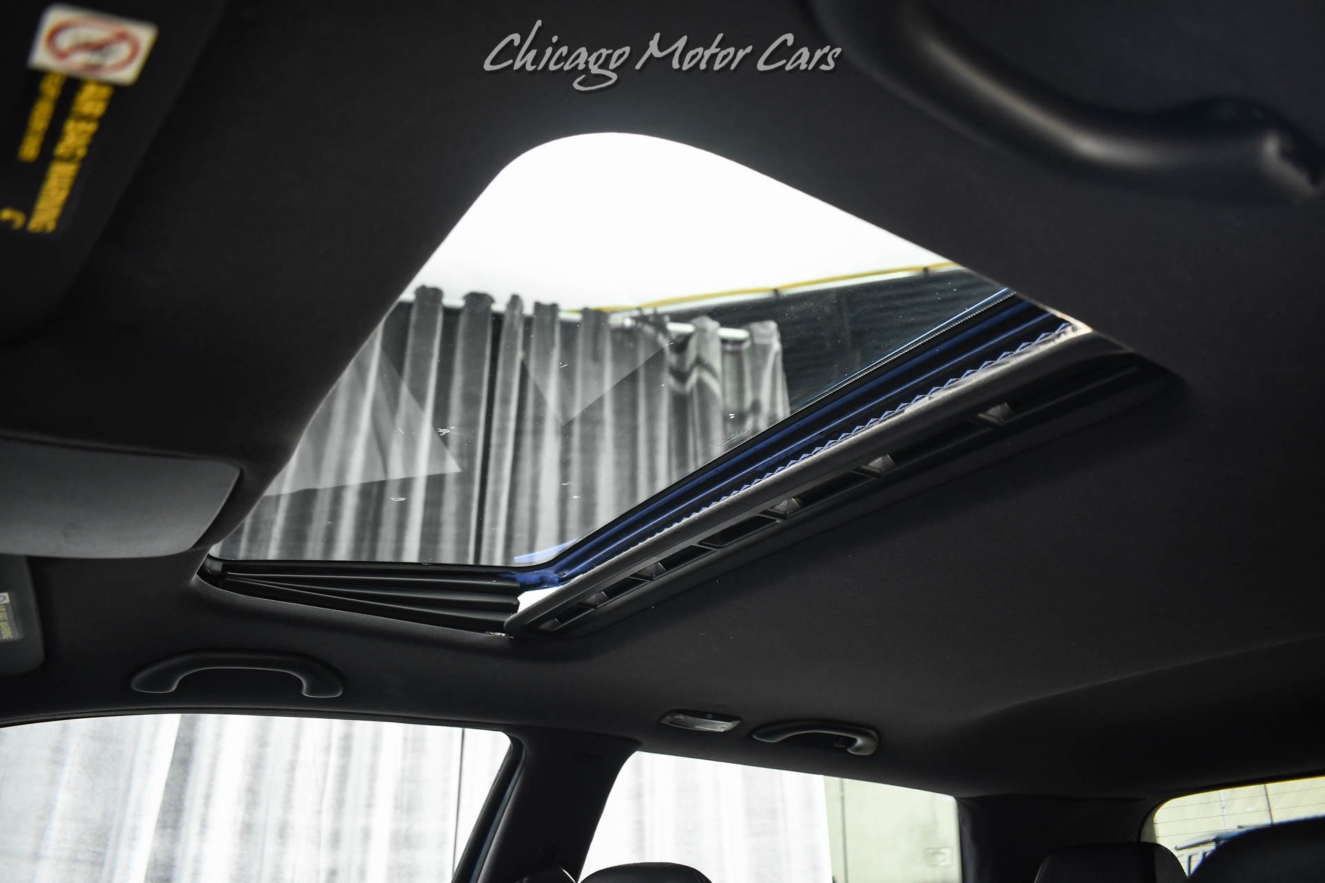 2004 VOLKSWAGEN R32 - Image 15