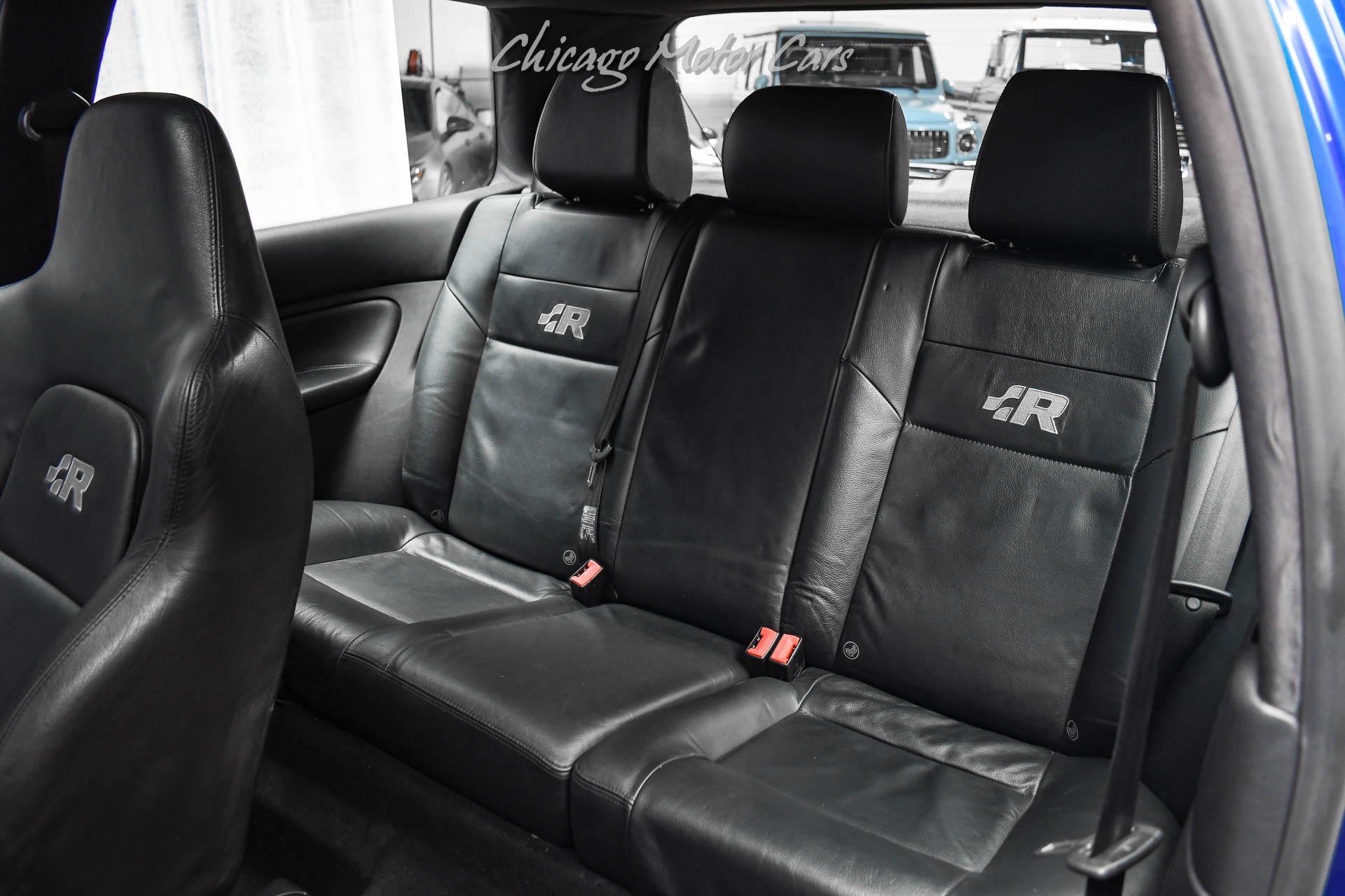 2004 VOLKSWAGEN R32 - Image 21