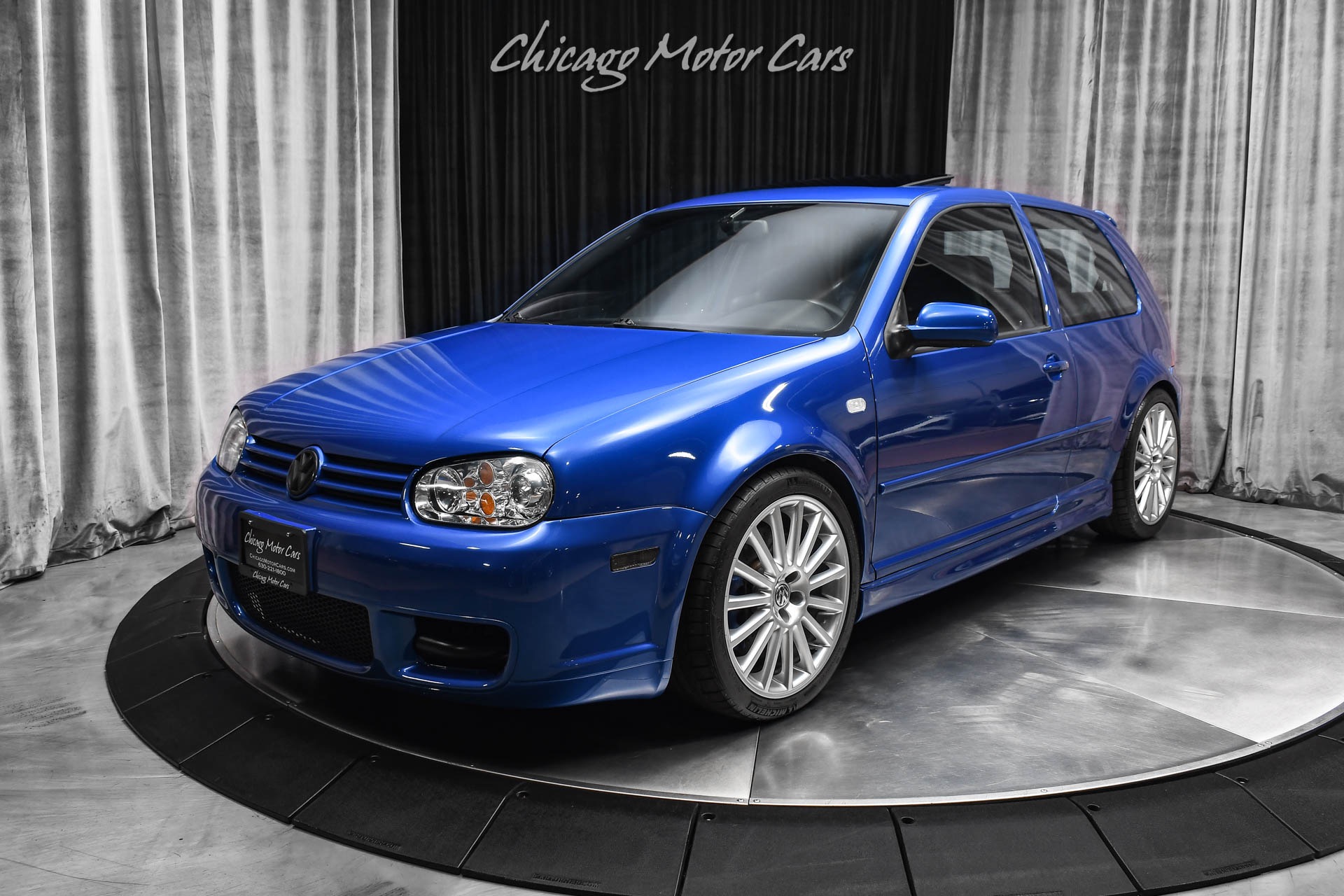 2004 VOLKSWAGEN R32 - Image 26