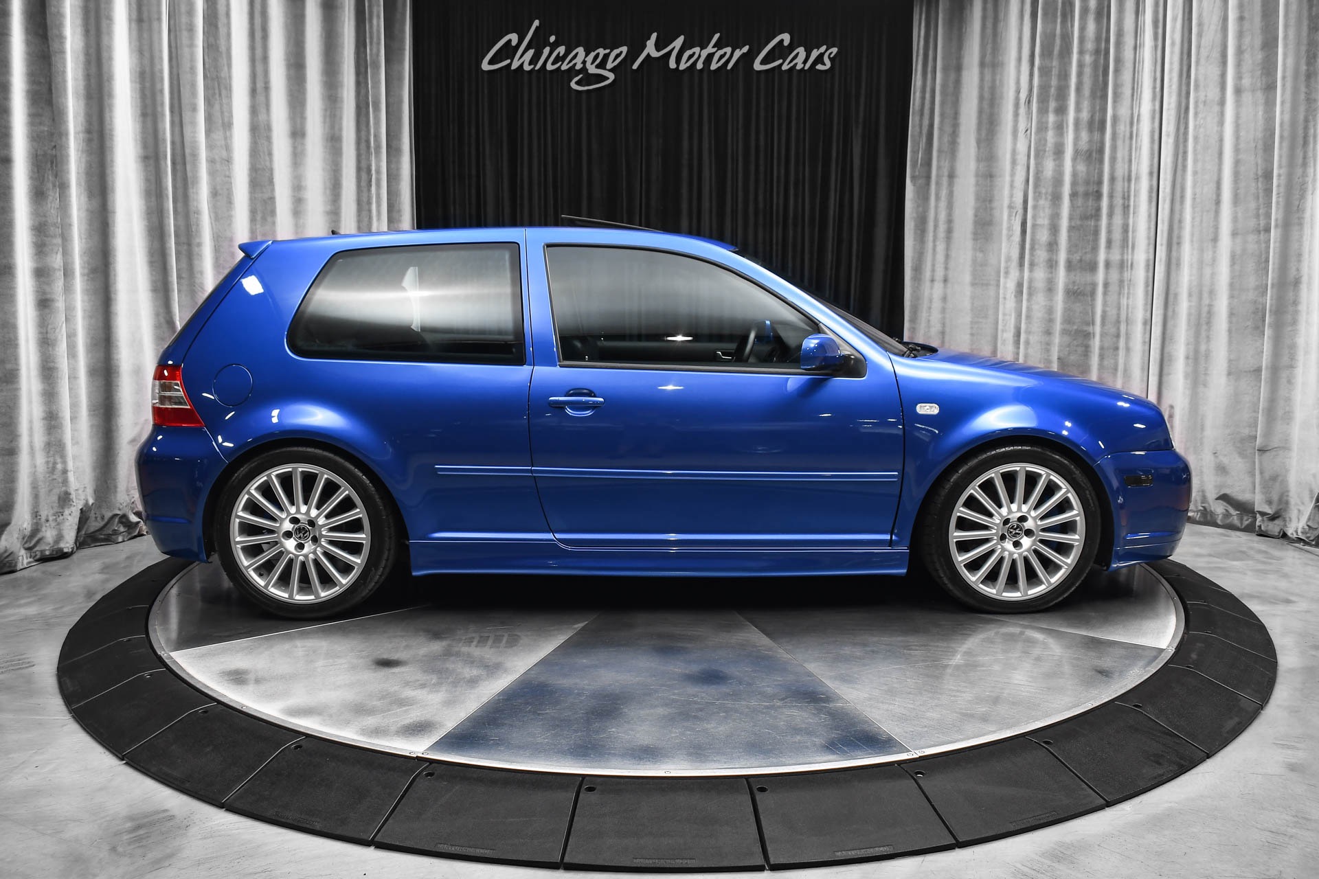 2004 VOLKSWAGEN R32 - Image 34
