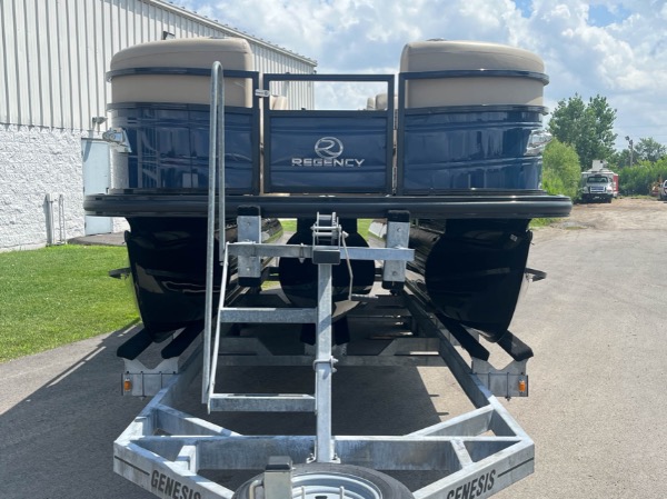 Used 2022 Regency 230 LE3 Tritoon for sale Sold at Chicago Motor Cars in West Chicago IL 60185 3