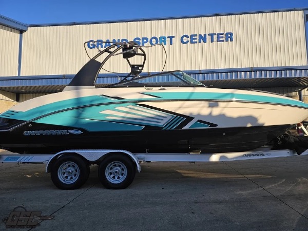 Used 2016 Chaparral 243 Jet Boat for sale Sold at Chicago Motor Cars in West Chicago IL 60185 4