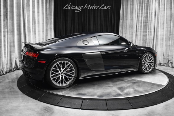 Used 2017 Audi R8 V10 Plus MSRP $206,770+ Carbon Fiber Diamond Stitching Bang&Olufsen LOADED for sale Sold at Chicago Motor Cars in West Chicago IL 60185 5
