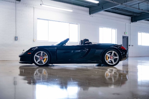 Used 2005 Porsche Carrera GT BlackOnly 6600 Miles Carbon Fiber Serviced Recalls Completed for sale Sold at Chicago Motor Cars in West Chicago IL 60185 3