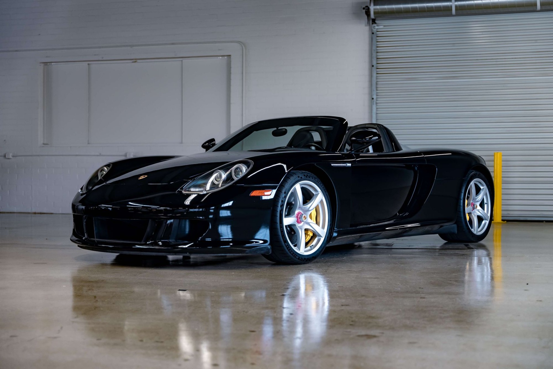 Used 2005 Porsche Carrera GT BlackOnly 6600 Miles Carbon Fiber Serviced Recalls Completed for sale Sold at Chicago Motor Cars in West Chicago IL 60185 1