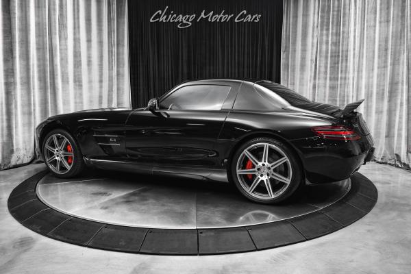 Used 2012 Mercedes-Benz SLS AMG Gullwing Obsidian Black Metallic Carbon Fiber LOADED SERVICED! for sale Sold at Chicago Motor Cars in West Chicago IL 60185 3