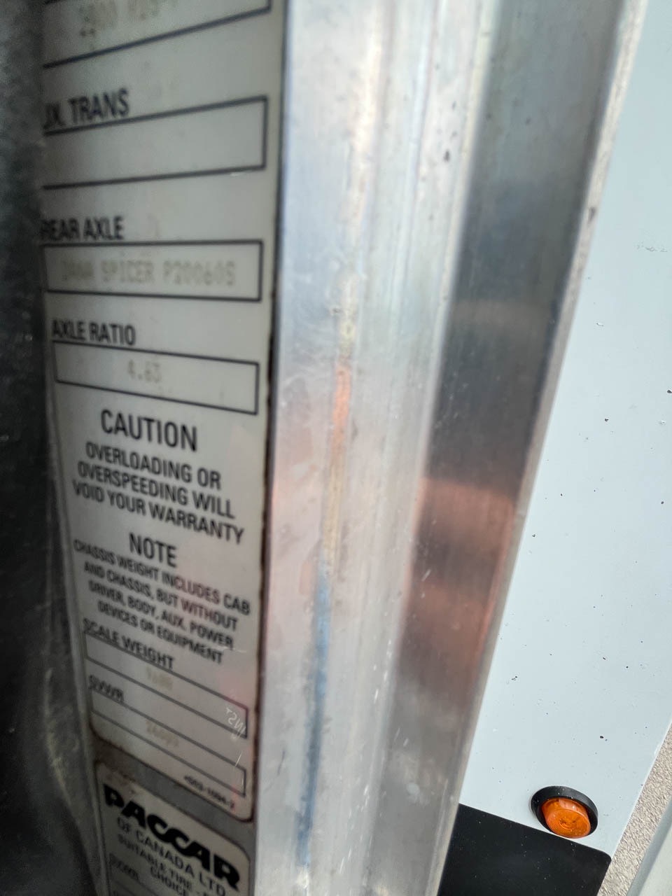 2013 PETERBILT 337 - Image 23