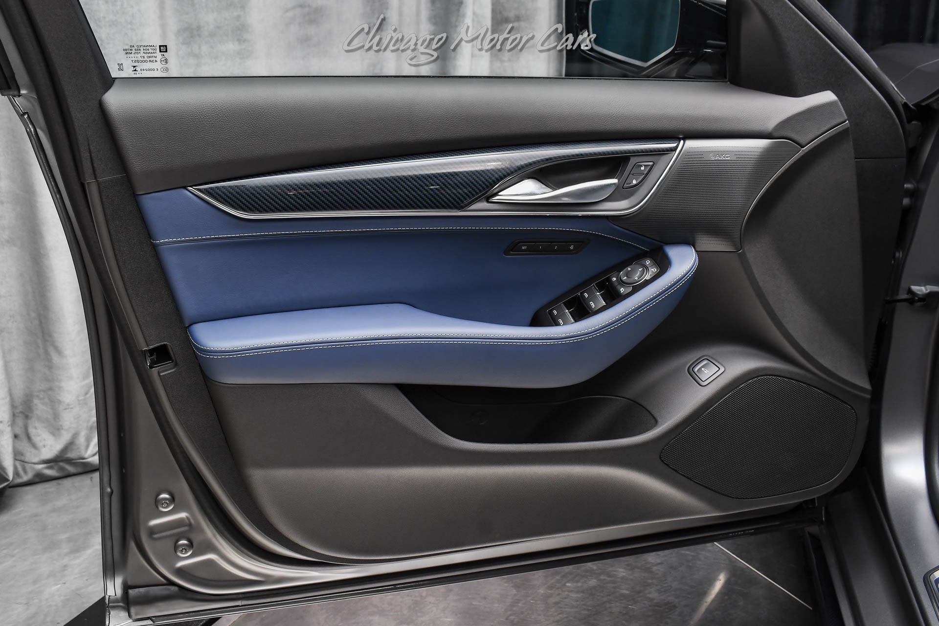 2025 CADILLAC CT5 - Image 35