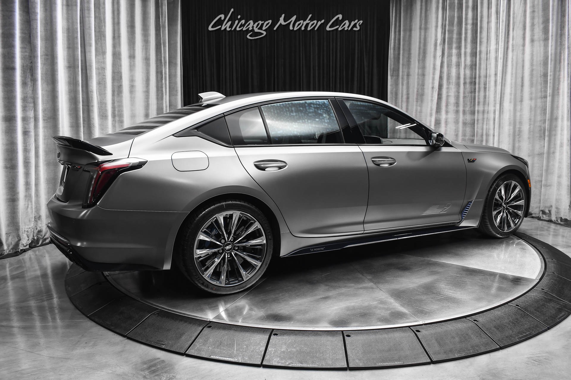 2025 CADILLAC CT5 - Image 5