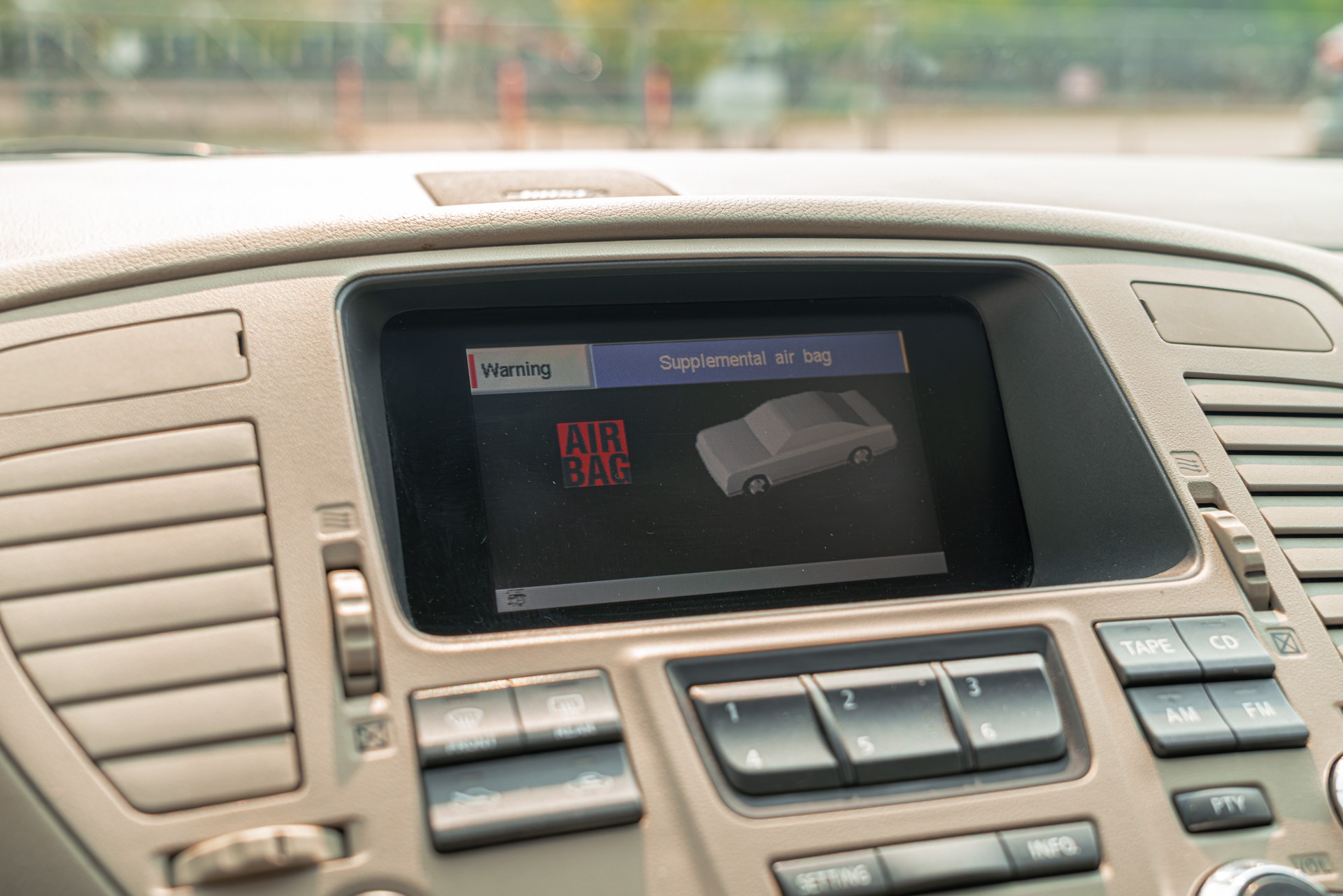 2002 INFINITI Q45 - Image 17