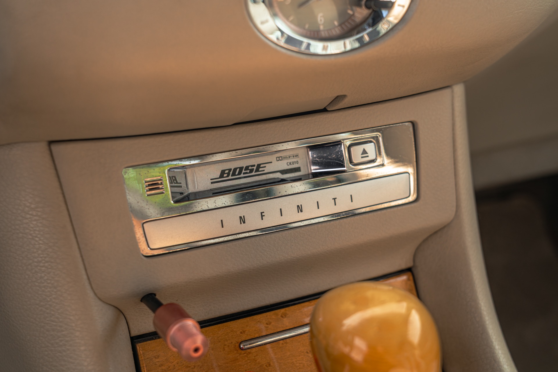 2002 INFINITI Q45 - Image 21