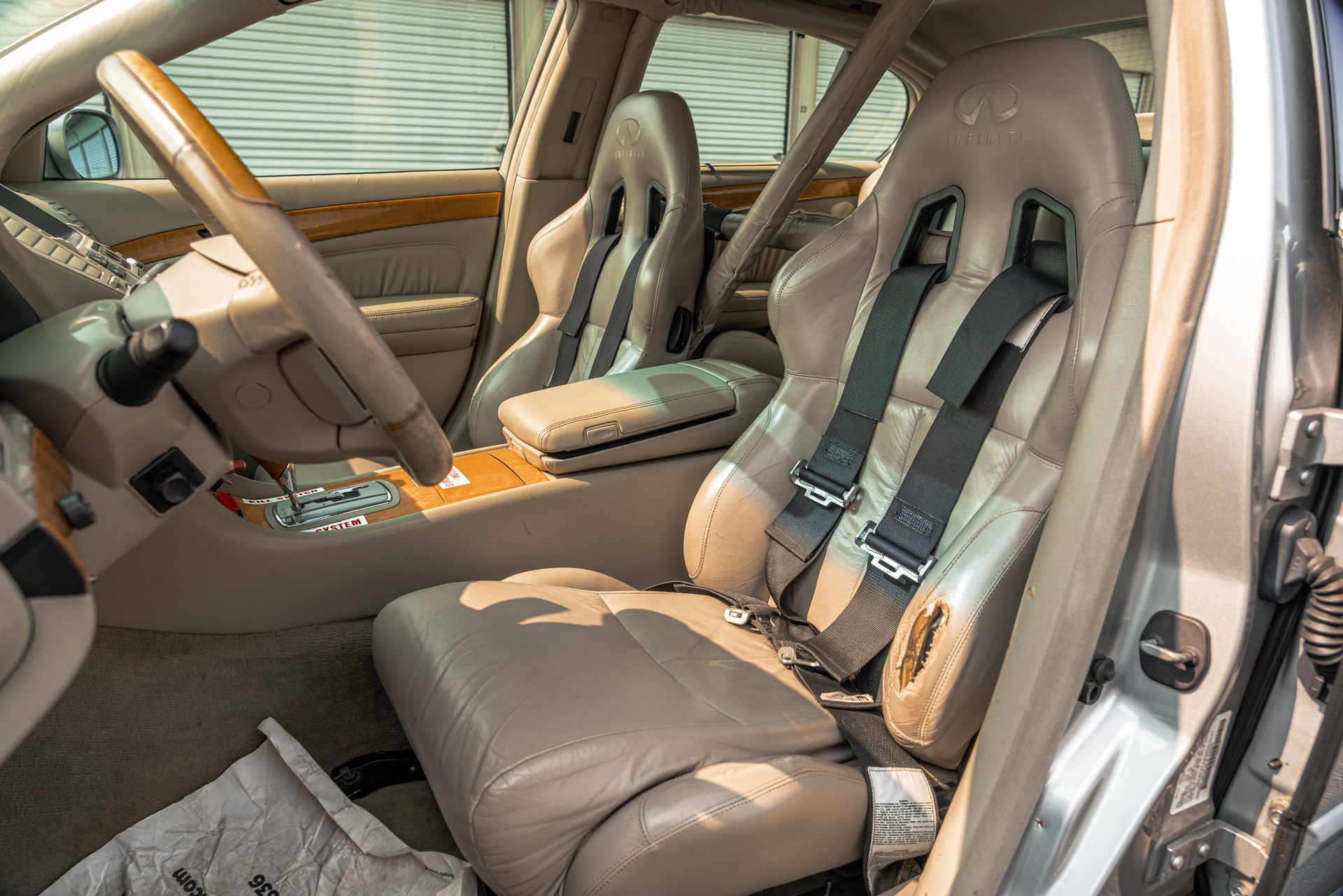 2002 INFINITI Q45 - Image 29