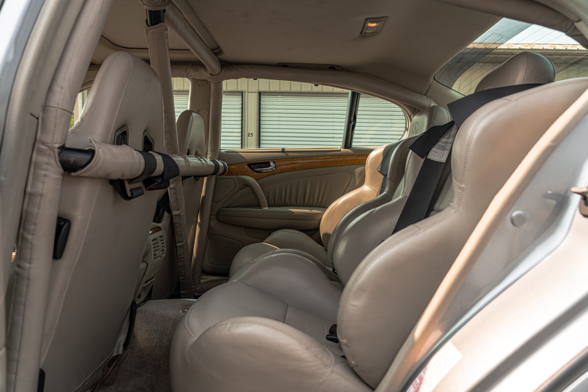 2002 INFINITI Q45 - Image 38