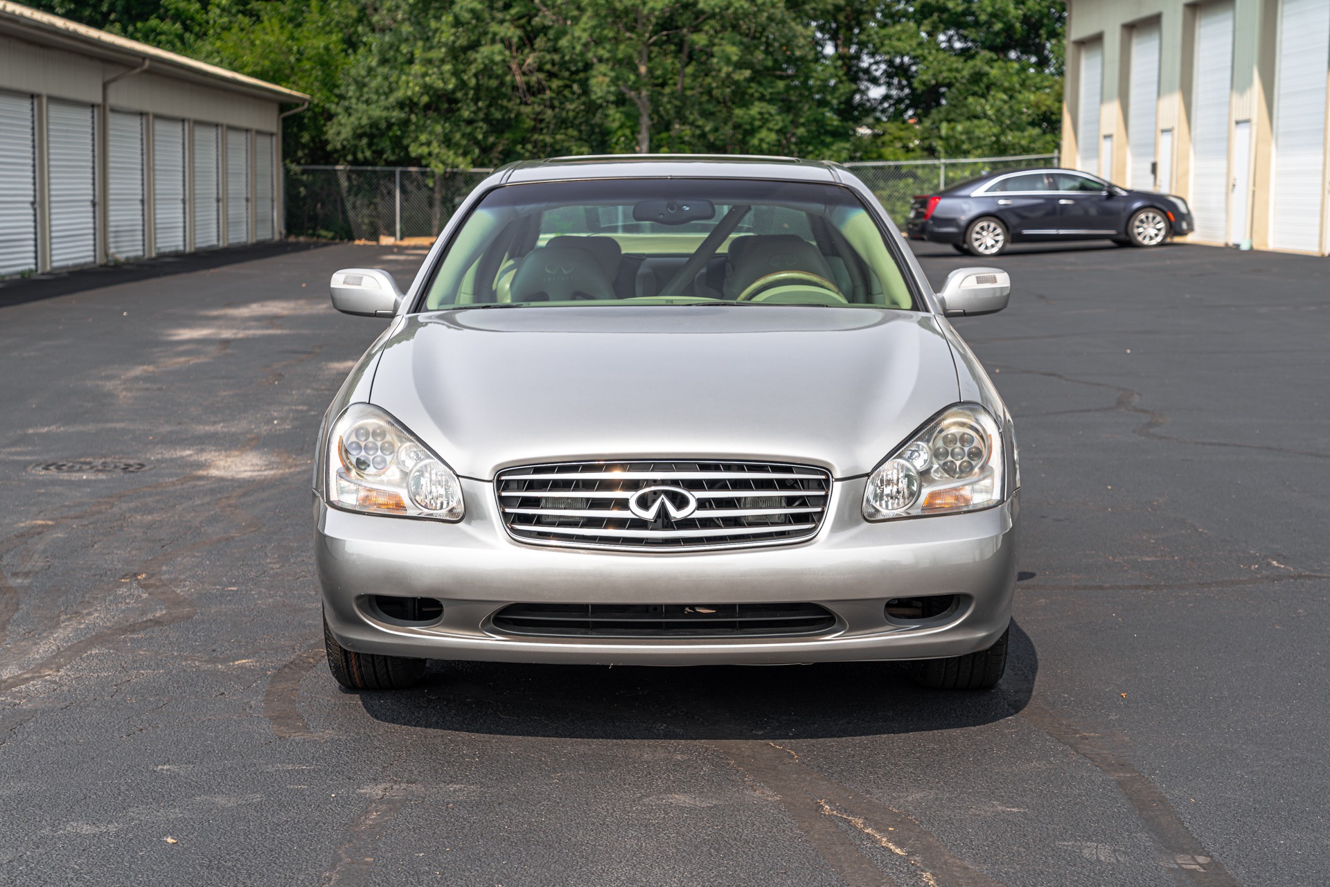 2002 INFINITI Q45 - Image 7