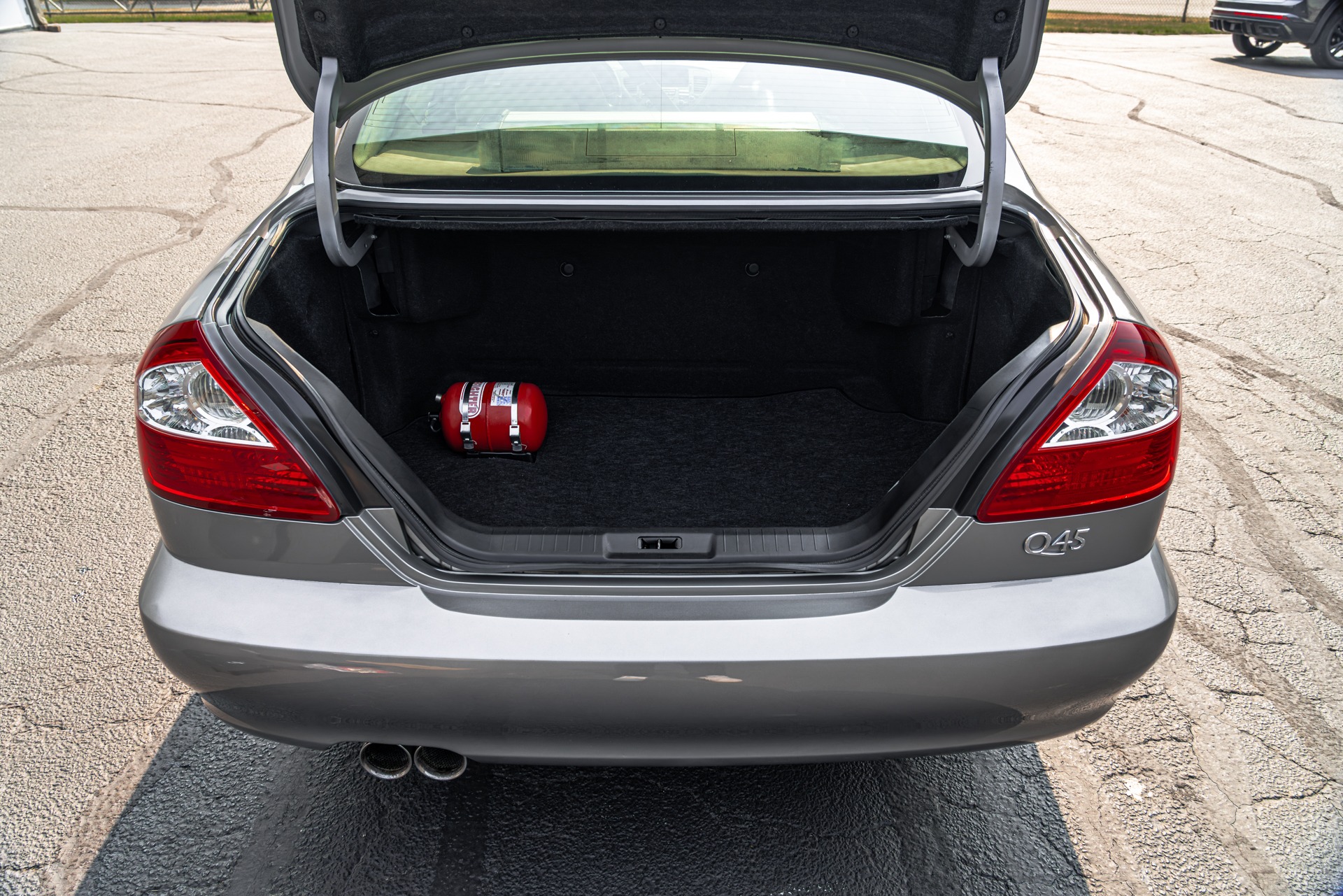 2002 INFINITI Q45 - Image 88