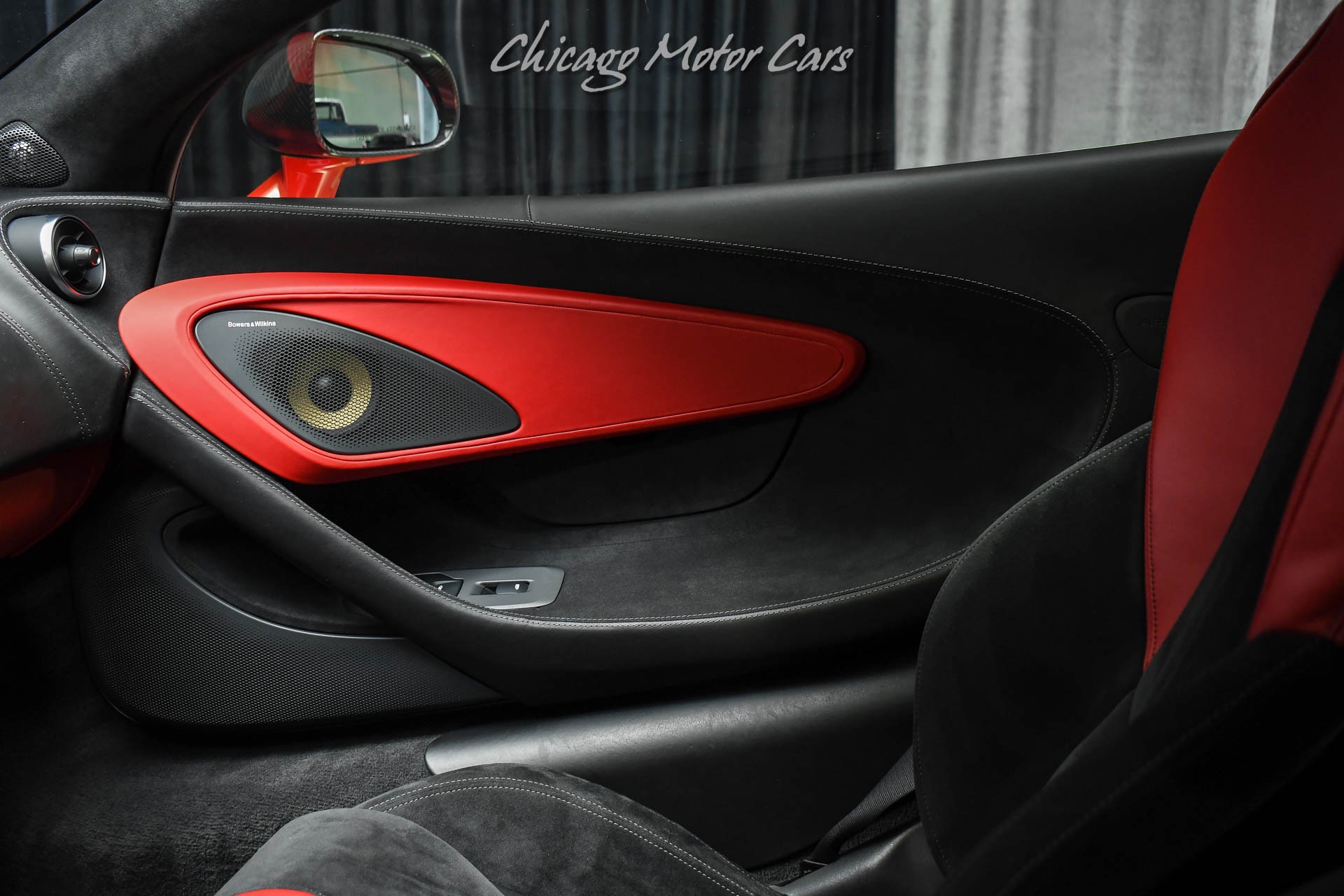 2017 MCLAREN 570S - Image 27