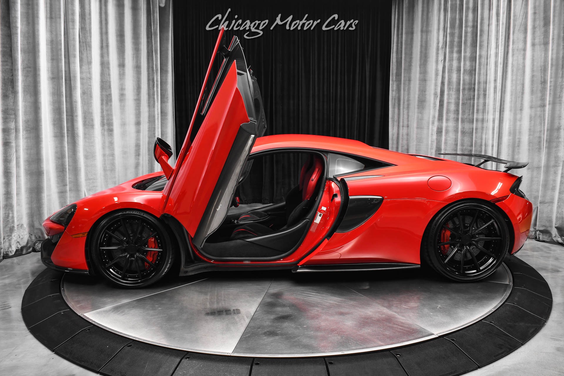 2017 MCLAREN 570S - Image 33