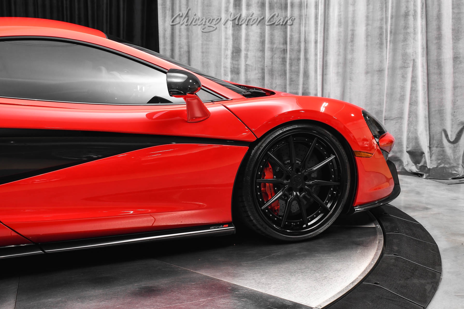 2017 MCLAREN 570S - Image 47