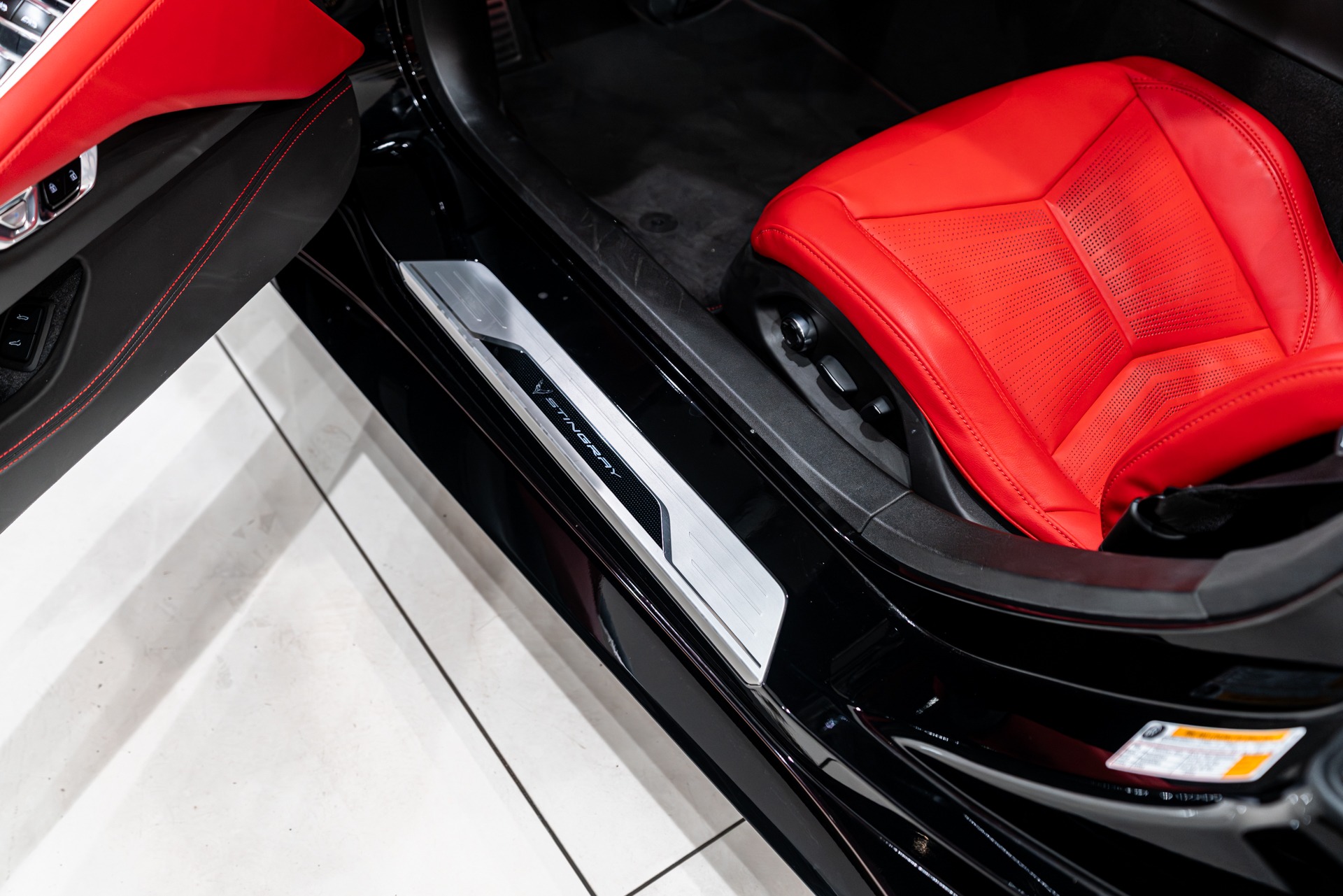 2021 CHEVROLET CORVETTE - Image 32