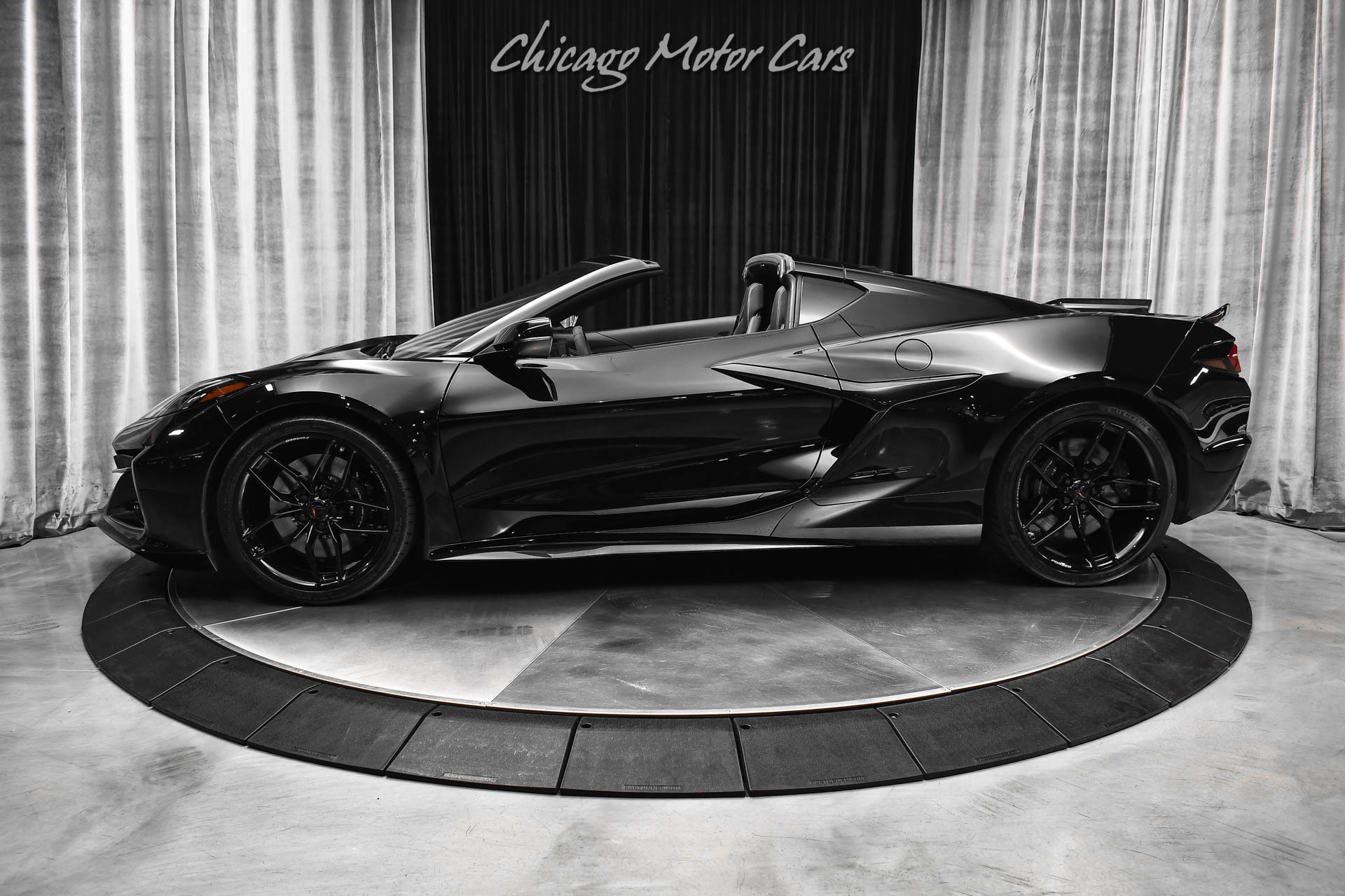 2025 CHEVROLET CORVETTE - Image 1