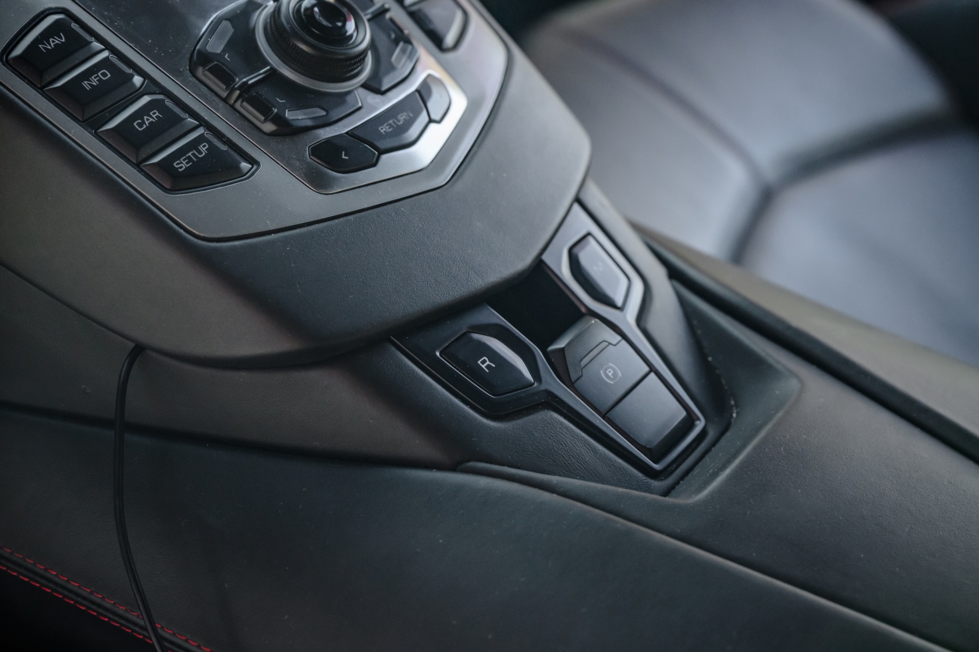 2013 LAMBORGHINI AVENTADOR - Image 26