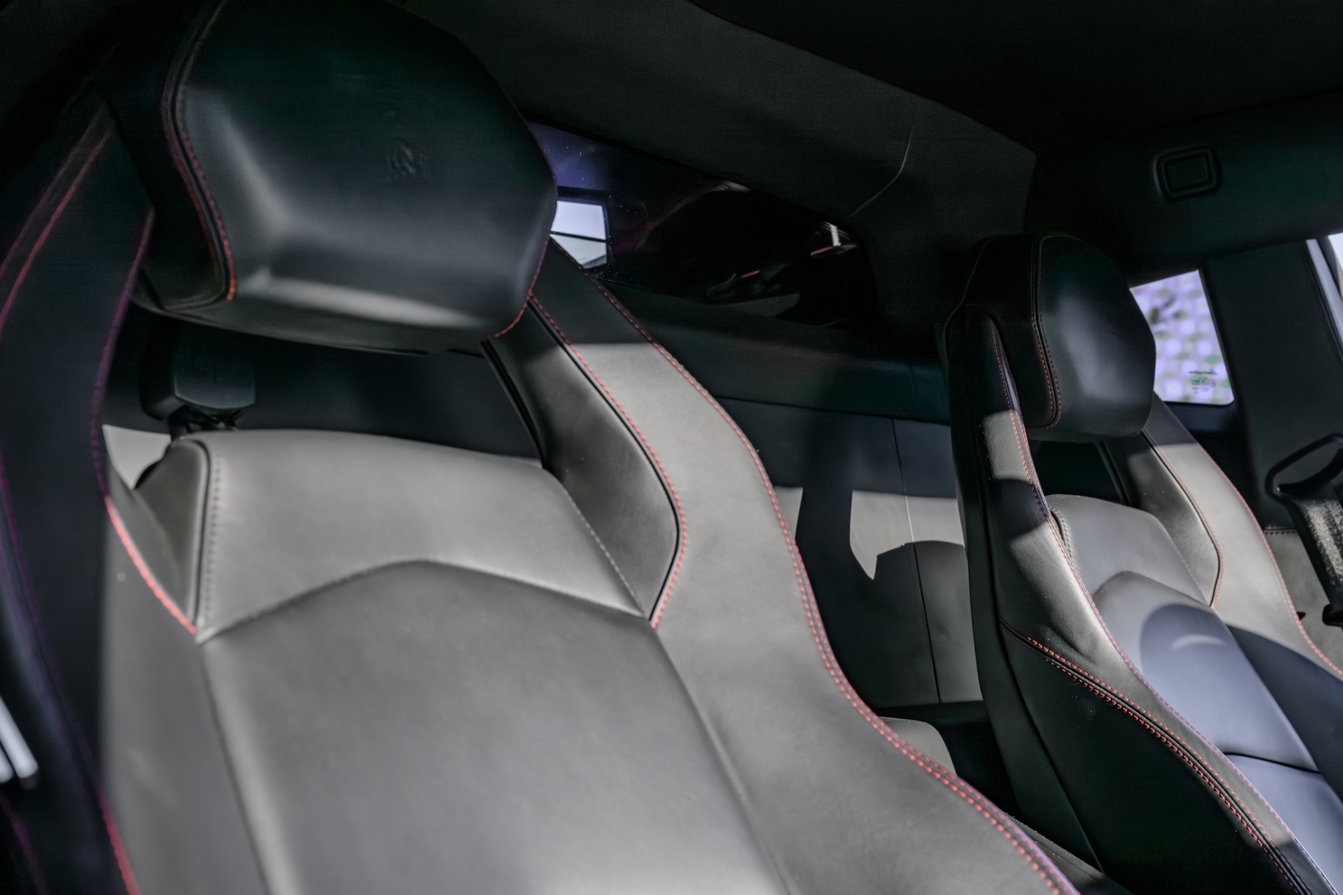 2013 LAMBORGHINI AVENTADOR - Image 32