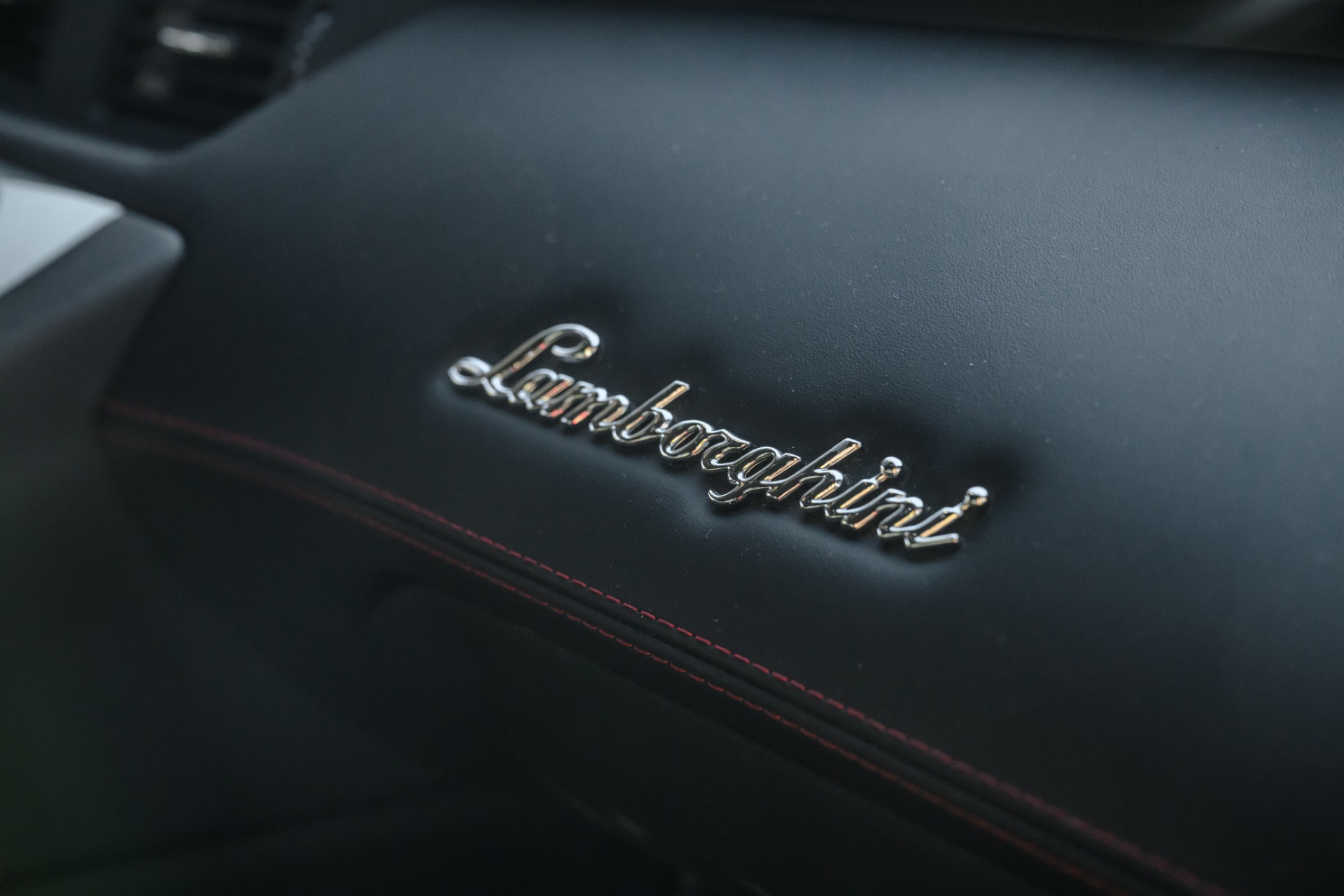 2013 LAMBORGHINI AVENTADOR - Image 33