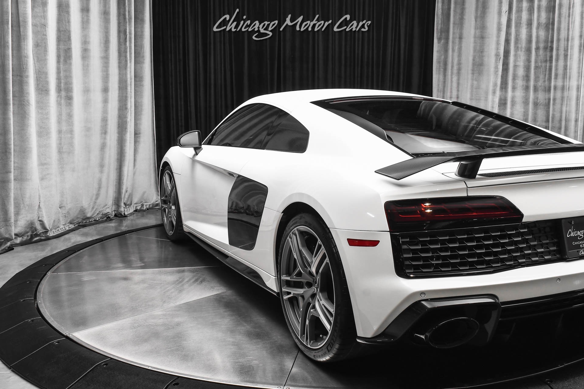 2021 AUDI R8 - Image 35