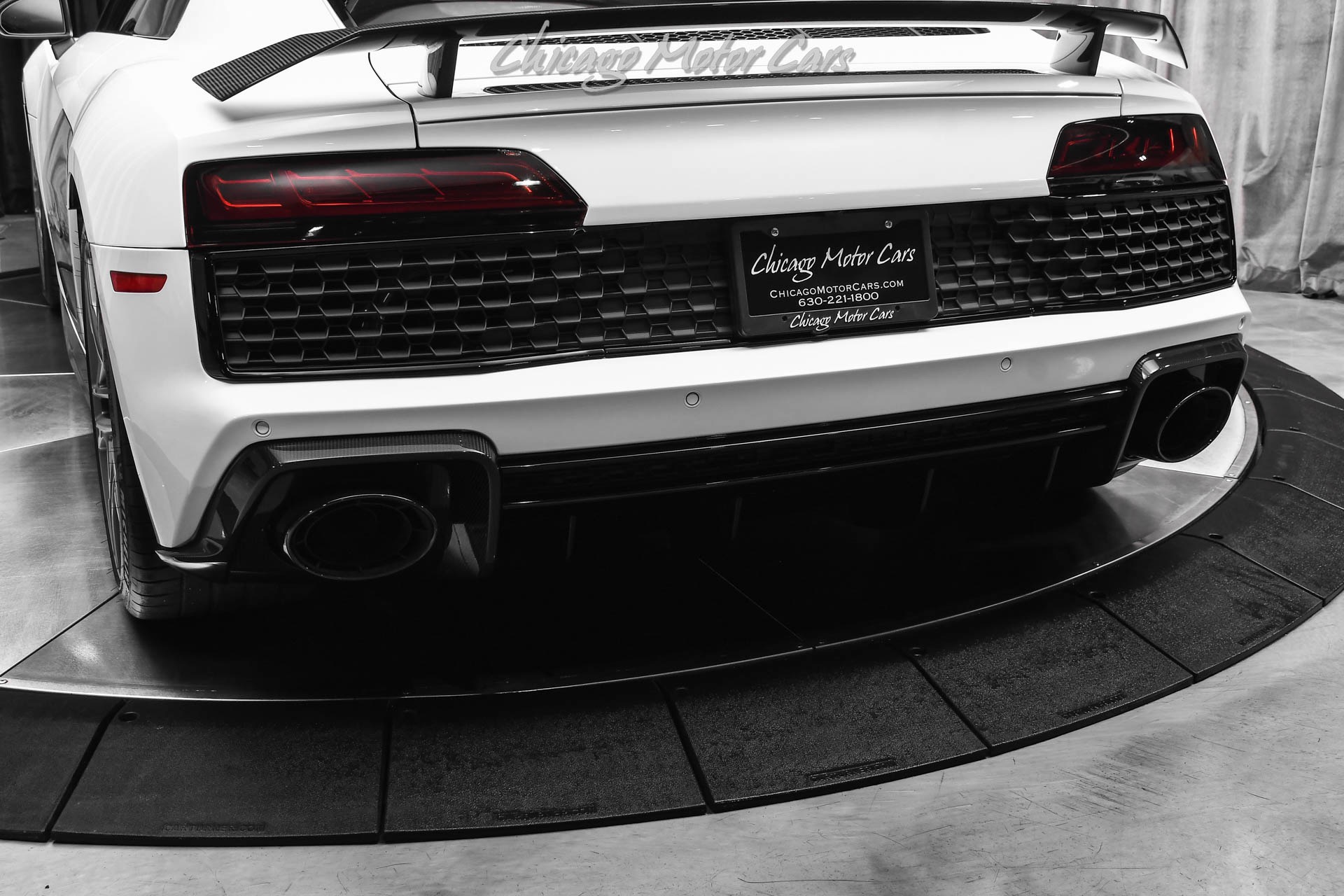 2021 AUDI R8 - Image 36