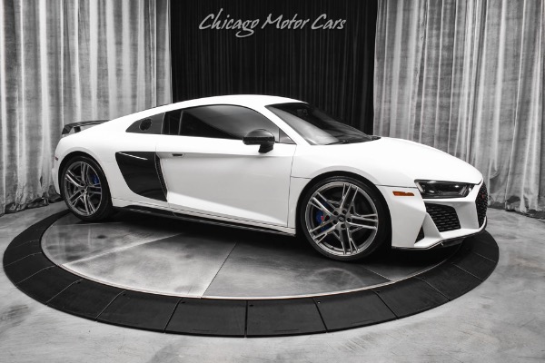 Used 2021 Audi R8 5.2L V10 Quattro Performance $217k+ MSRP! Carbon & Performance Design Pkgs for sale Sold at Chicago Motor Cars in West Chicago IL 60185 6