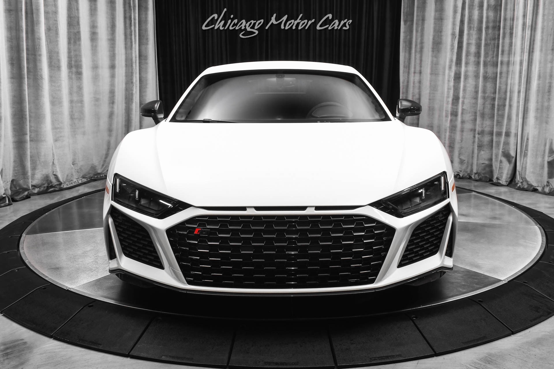 2021 AUDI R8 - Image 7