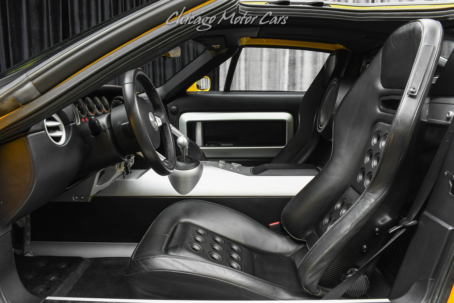 2005 FORD GT - Image 19