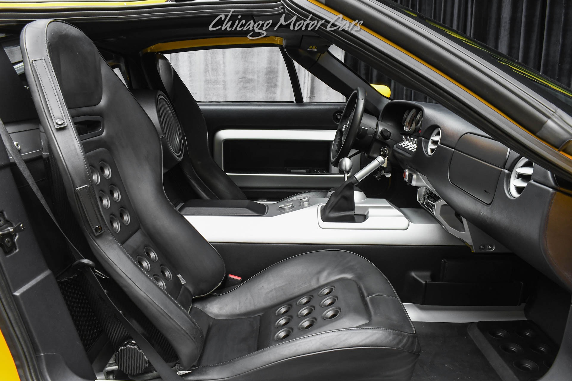 2005 FORD GT - Image 21