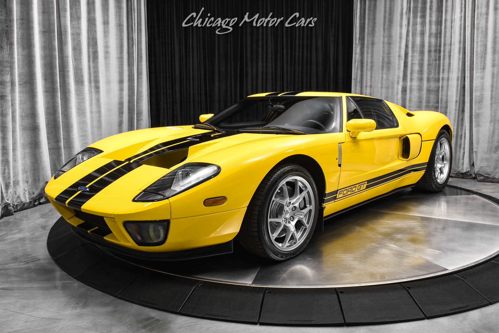 2005 FORD GT - Image 26