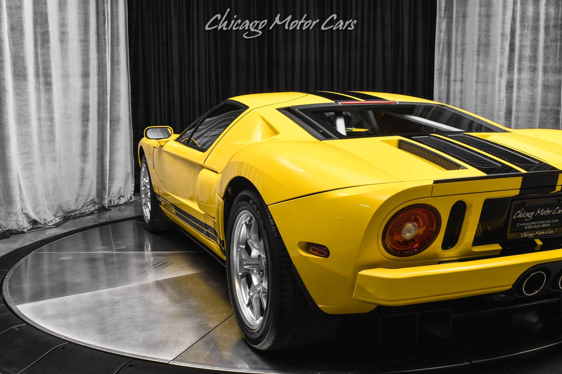 2005 FORD GT - Image 32